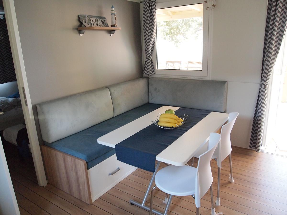 Mobile Home Heaven Biograd Биоград-на-Мору Экстерьер фото