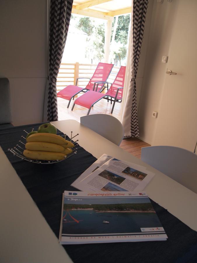 Mobile Home Heaven Biograd Биоград-на-Мору Экстерьер фото